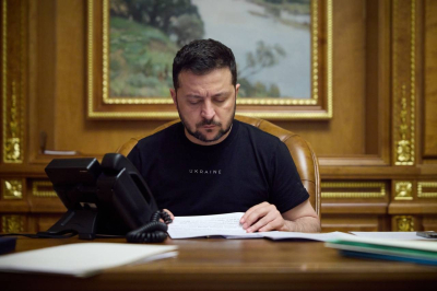 Зеленский уволил главу Киевской ГВА на фоне конфликта с Кличко