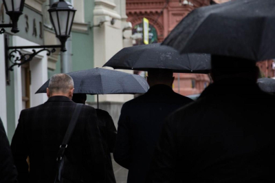 Синоптик Леус спрогнозировал дожди и грозу в Москве в среду