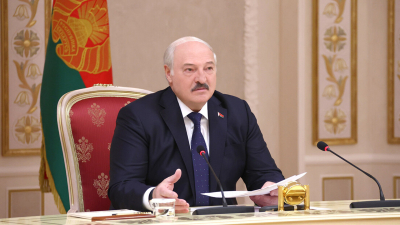 Лукашенко: Белоруссия не хочет воевать и будет делать все для мира