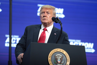 Политолог раскрыл, какие проблемы принесла война в Иране лично Трампу