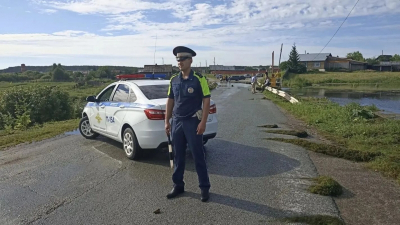 В Свердловской области из-за паводка перекрыли участки дорог в шести муниципалитетах