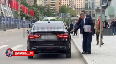 После скандала глава &laquo;АвтоВАЗа&raquo; Максим Соколов поменял &laquo;Мерседес&raquo; на &laquo;Ладу Ауру&raquo;
