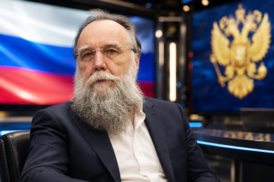 &laquo;Украину надо просто упразднить&raquo;. Дугин &mdash; о трех сценариях будущего России