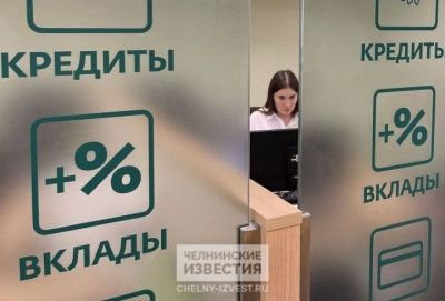 Эксперт: доллар в августе будет в диапазоне 75,5-80,5 рубля