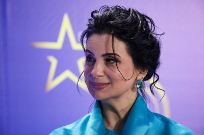 Актриса Стриженова поддержала решение Михаила Ефремова выйти на сцену