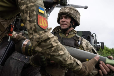 Украинские мошеннические кол-центры шантажируют вдов офицеров ВСУ