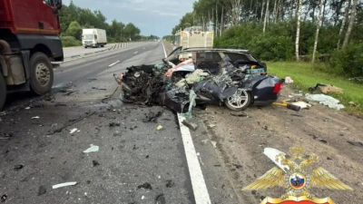 Тела в искореженном авто: жуткие кадры с места ДТП с двумя погибшими 16/07/2026 &ndash;