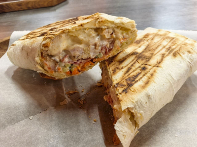 Шавермисты из Петербурга оказались на 15 % беднее своих московских коллег