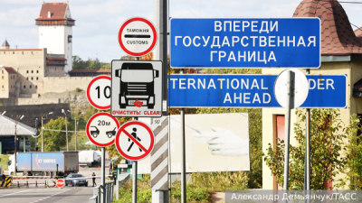 Депортированные из Эстонии прошли в &laquo;Бессмертном полку&raquo; в Ивангороде