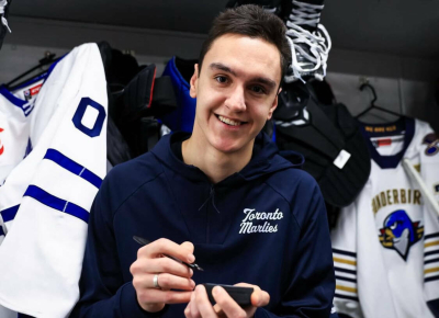 Ахтямов продлил контракт с &laquo;Торонто&raquo; - покорит ли НХЛ: &laquo;Ак Барс&raquo; точно все?