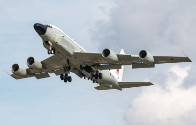 Boeing C-17 ВВС США совершил посадку в московском Внуково